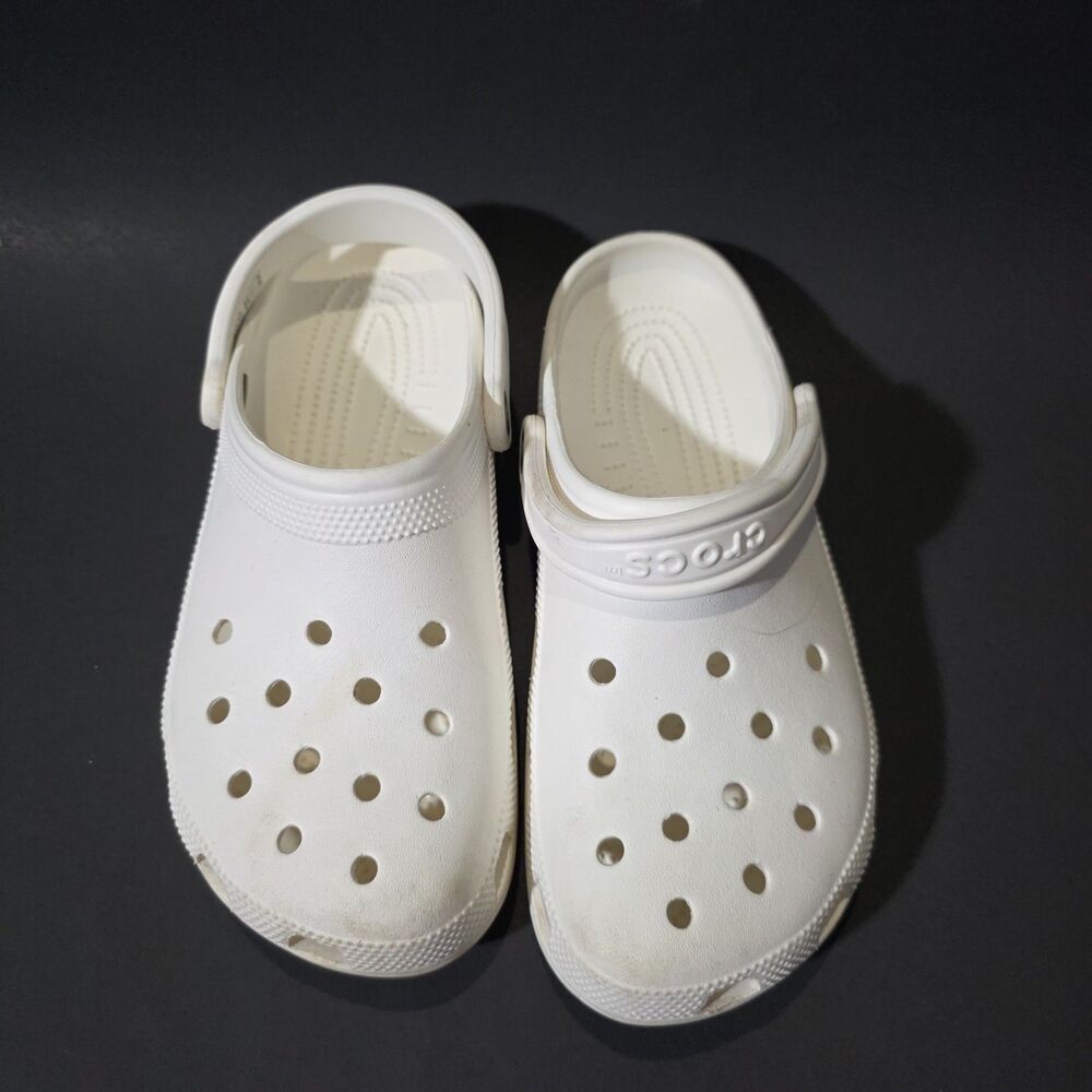 Crocs Womens Clogs Sandals White Sz 10 Male 8
